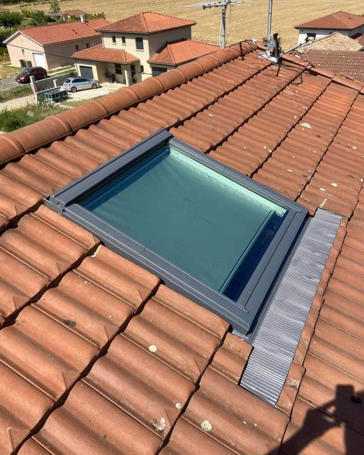 Pose de velux Lyon